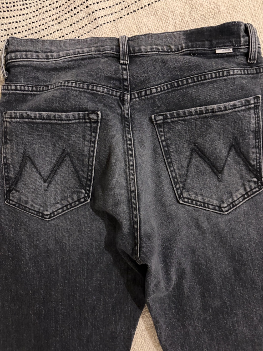 Mother High Rise Straight Leg Jeans Gray Wash Model Off Duty Size 30 - Picture 3 of 7